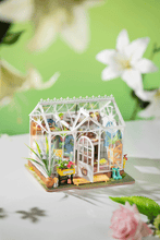 Load image into Gallery viewer, Dreamy Garden House