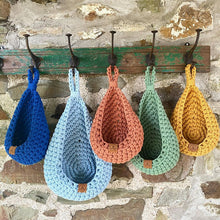 Load image into Gallery viewer, Small Hanging Basket | 4 Colours