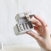 Load image into Gallery viewer, Grey Mini Travel Ring Box