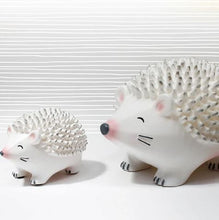 Load image into Gallery viewer, Mini LED Hedgehog Lamp
